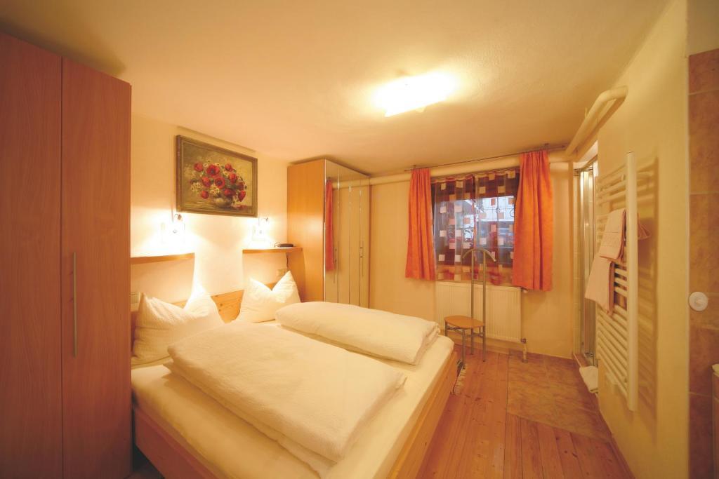 Apartment Haus Schatz Кицбюел Стая снимка